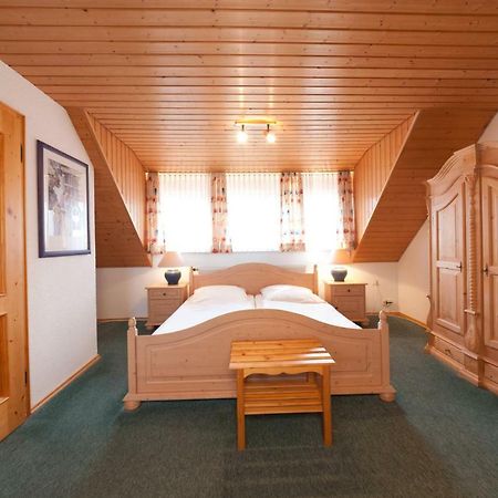 Hotel Gruner Baum Lindau  Extérieur photo