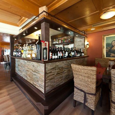 Hotel Gruner Baum Lindau  Extérieur photo
