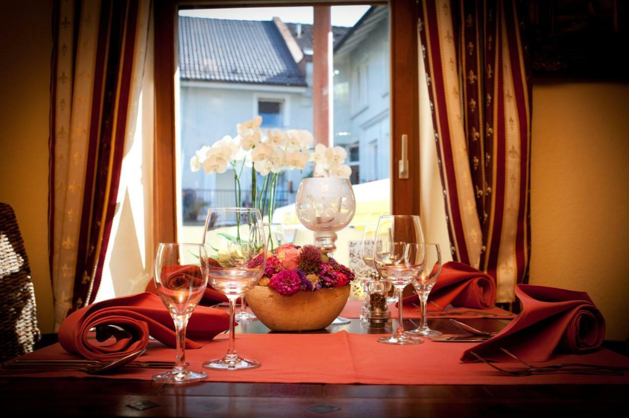 Hotel Gruner Baum Lindau  Extérieur photo